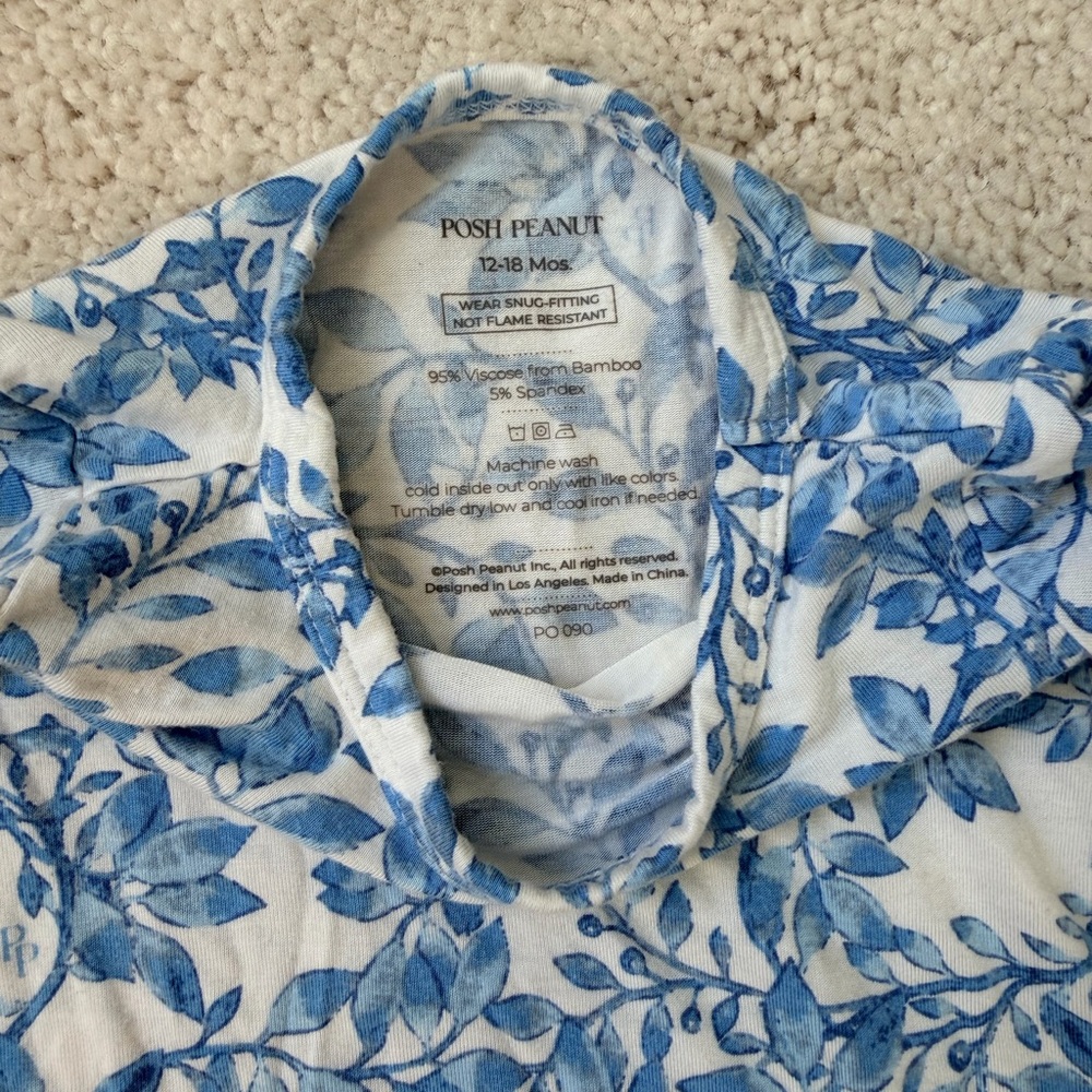Posh Peanut Blue & White “Allegra” Print 2-piece Short Sleeve Pajama Set - Picture 5 of 8